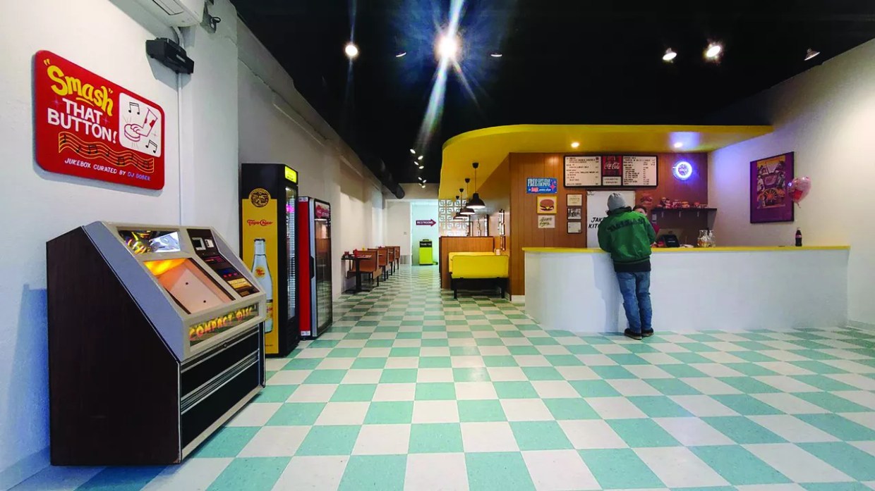 The 10 Best Jukeboxes in Dallas