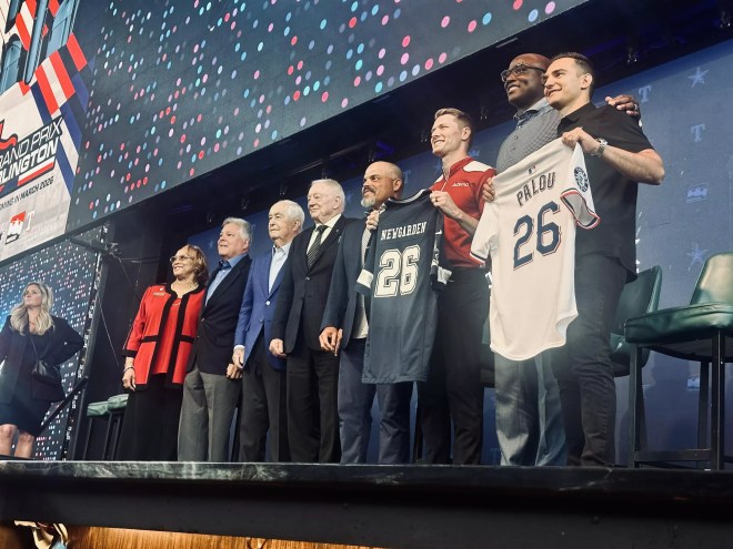 As star-studded lineup of athletes and magnates announced the Arlington Grand Prix at Texas Live.