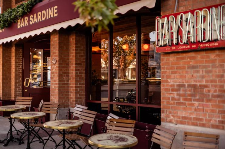 Bar sardine in snider plaza