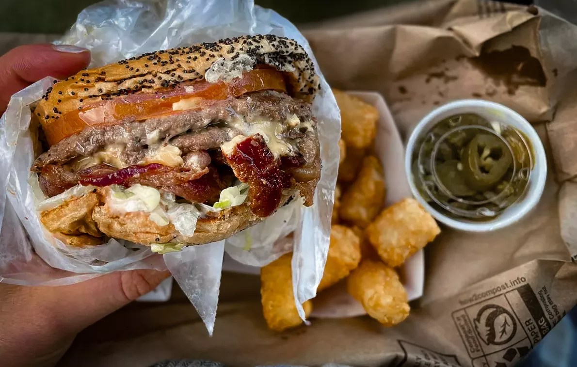 a burger from keller's in dallas