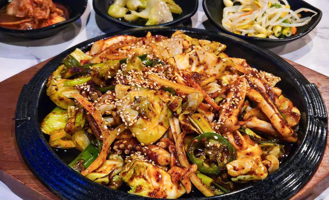 Stir-fried squid at Gold Spoon.