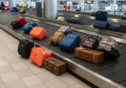 DFW Airport To Be Extra Busy For Thanksgiving 