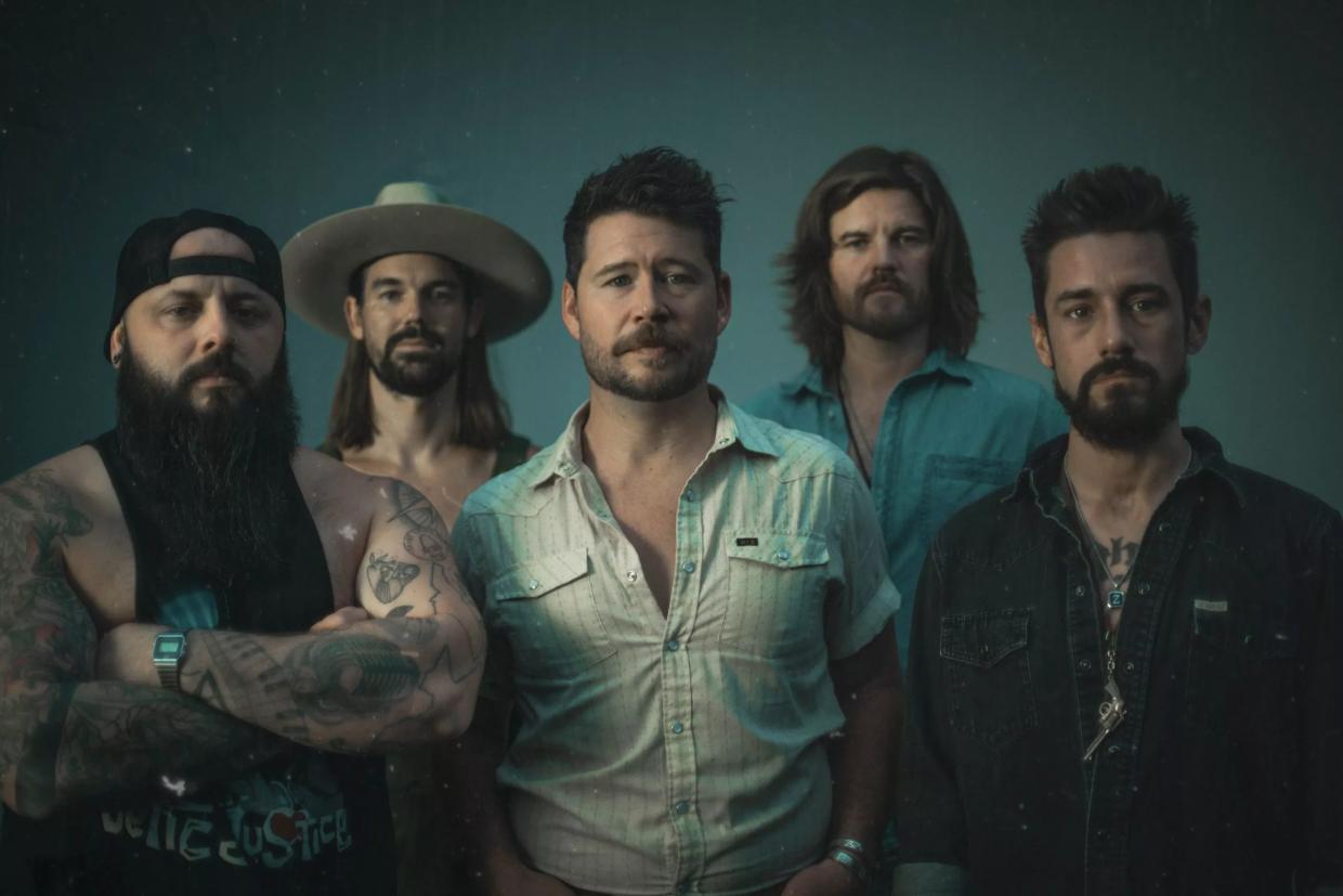 Shane Smith & The Saints Are Ready to Rock Billy Bob’s for 2 Big Nights