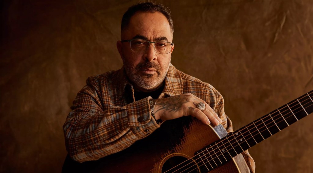 Aaron Lewis and the Stateliners: American As It Gets – 18+