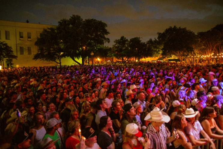 A crowd photo