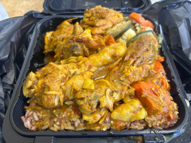 Curry chicken